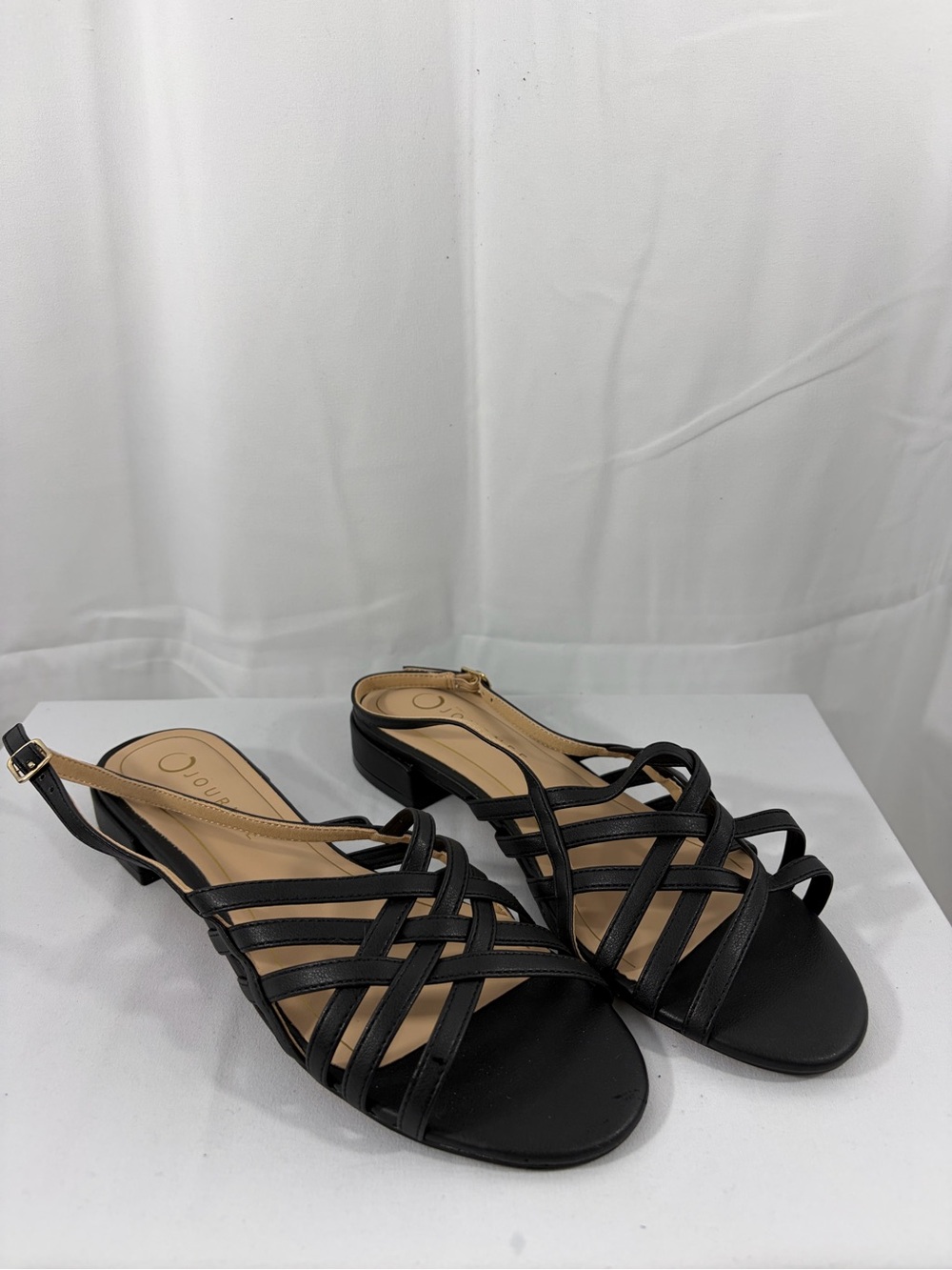 NWT Journee Women’s Size 7.5 Black Strappy Slingback Flats